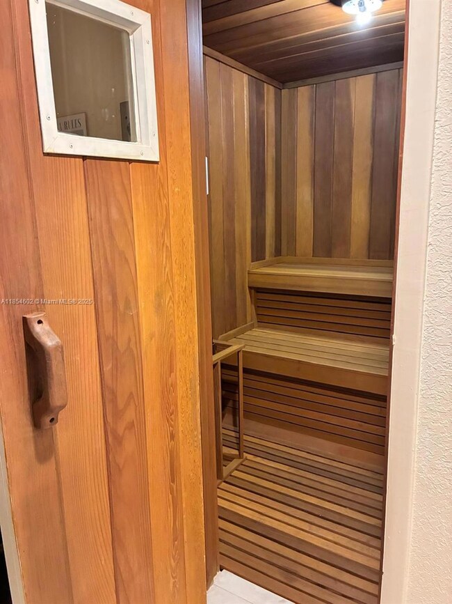 Silver Thatch Atlantic Plaza unit 404, Pompano Beach, FL 33062 - photo 5