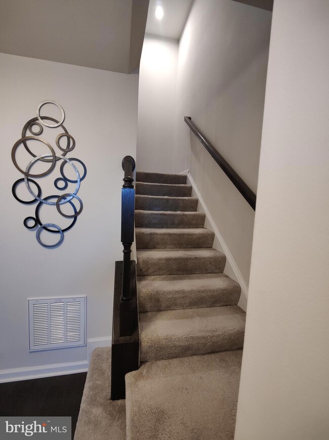 5595 Barnstormers Ln, Waldorf, MD 20602 - photo 7