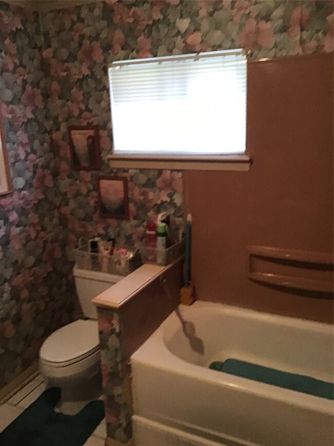 10418 Kelburn Dr, Houston, TX 77016 - photo 3