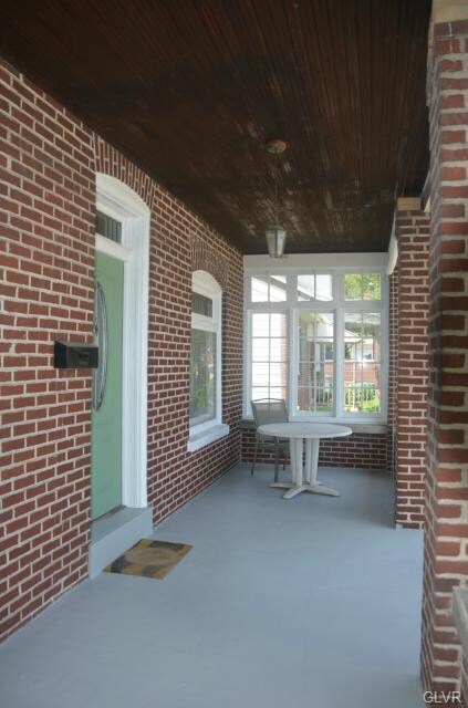 Covered Front Porch