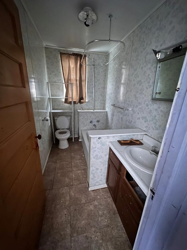 1304 Marshall St, McMechen, WV 26040 - photo 2