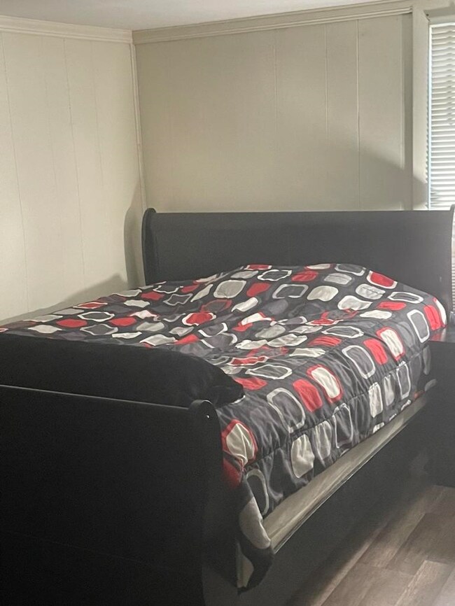 7 Granite St, Hooksett, NH 03106 - photo 3