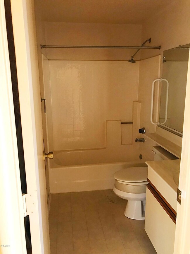 13421 E Laurelwood Dr, Chandler, AZ 85225 - photo 4