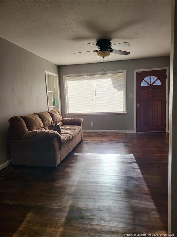 306 Jefferson Dr, Fayetteville, NC 28304 - photo 4