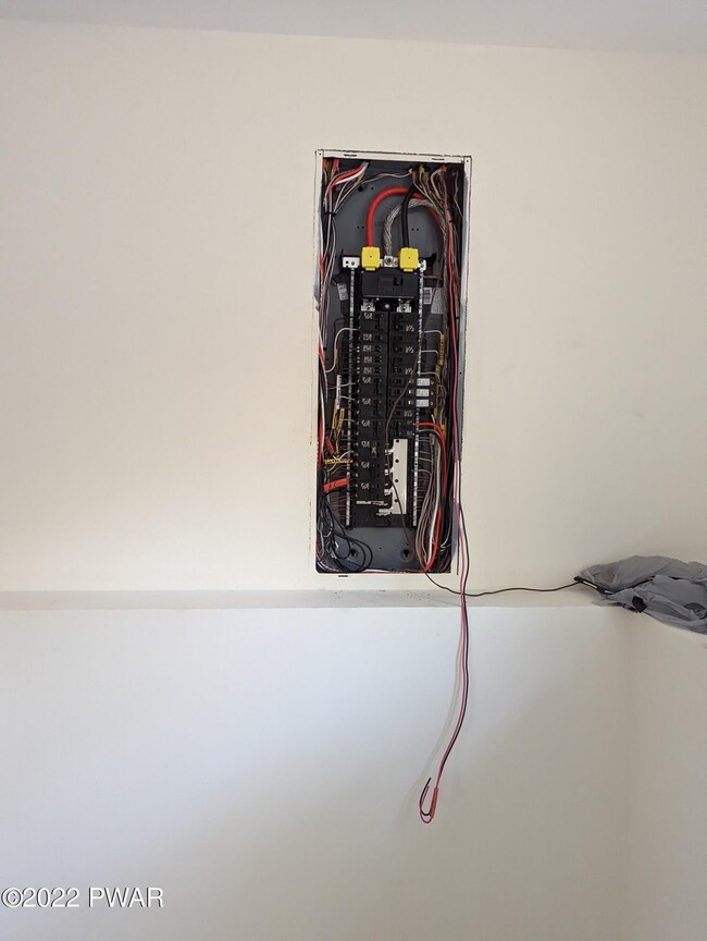 152 Bayberry Dr, Milford, PA 18337 - photo 6