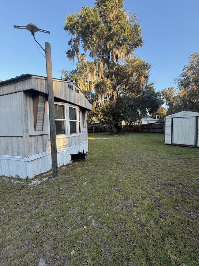 106 Shara Ln, Satsuma, FL 32189 - photo 2