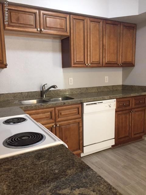 2121 S Pennington unit 48, Mesa, AZ 85202 - photo 5