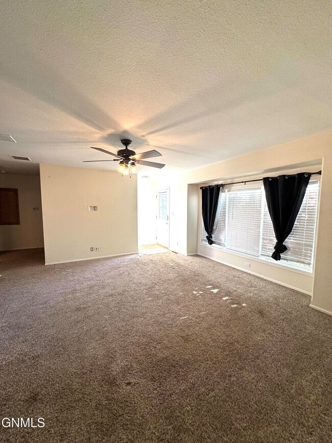 1902 13th Ave W, Williston, ND 58801 - photo 3