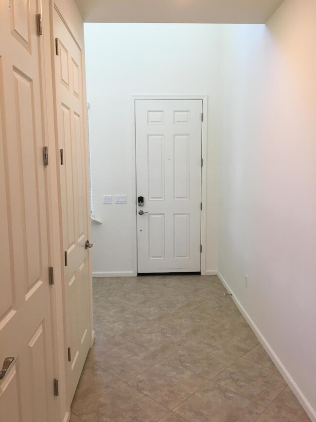 2033 Foyer