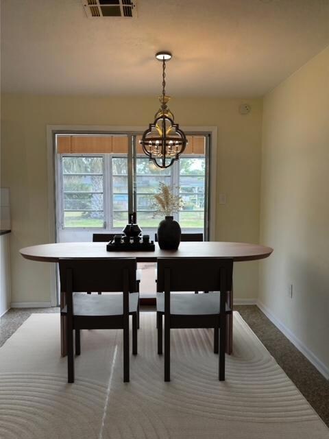 Dining Virtual Staged