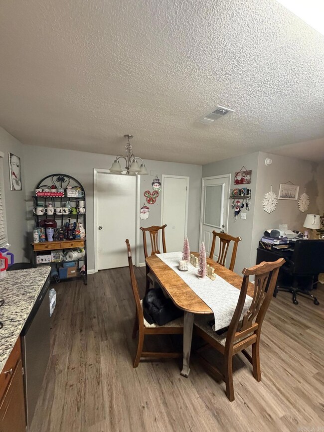 905 W Center Ave, Searcy, AR 72143 - photo 5