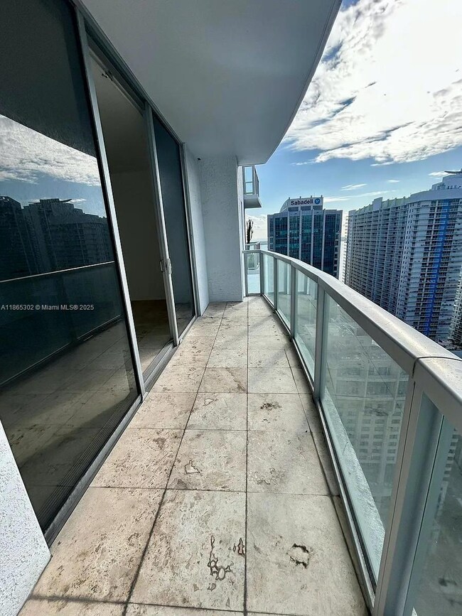 Avenue on Brickell unit 3309, Miami, FL 33131 - photo 3