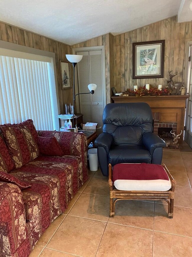 1047 Findley Cemetery Rd, Lyons, GA 30436 - photo 2