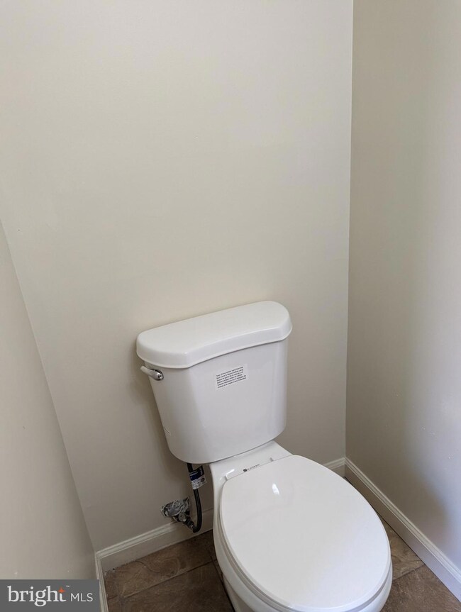 1422 E Baltimore St unit 200, Baltimore, MD 21231 - photo 2