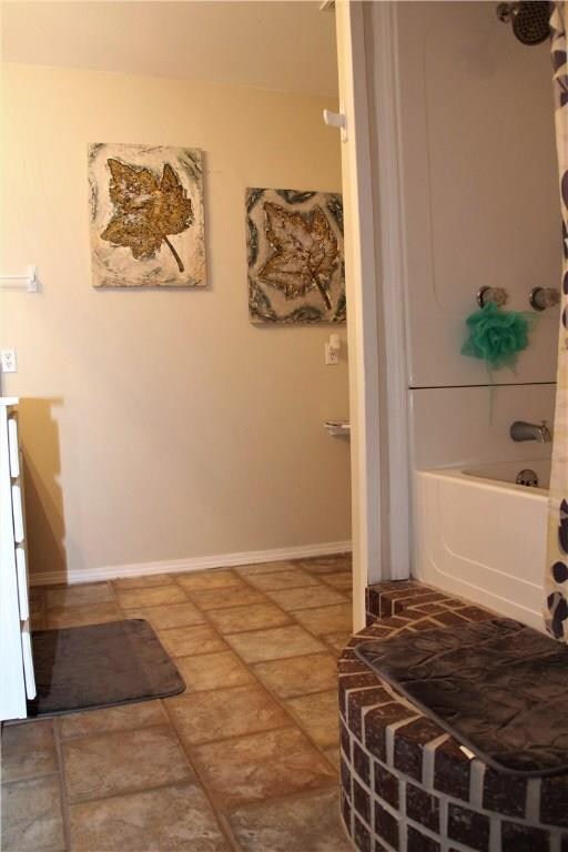 191 Madison 6123, Elkins, AR 72727 - photo 5