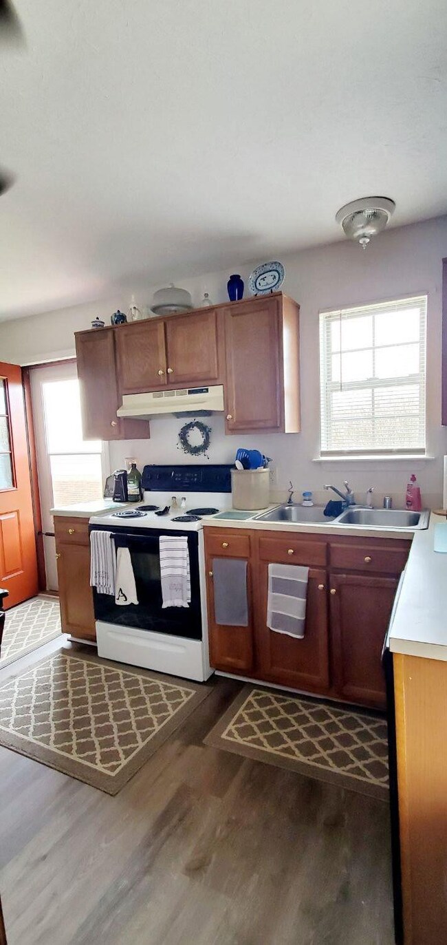 201 Grinder Ct unit 203, Nicholasville, KY 40356 - photo 3