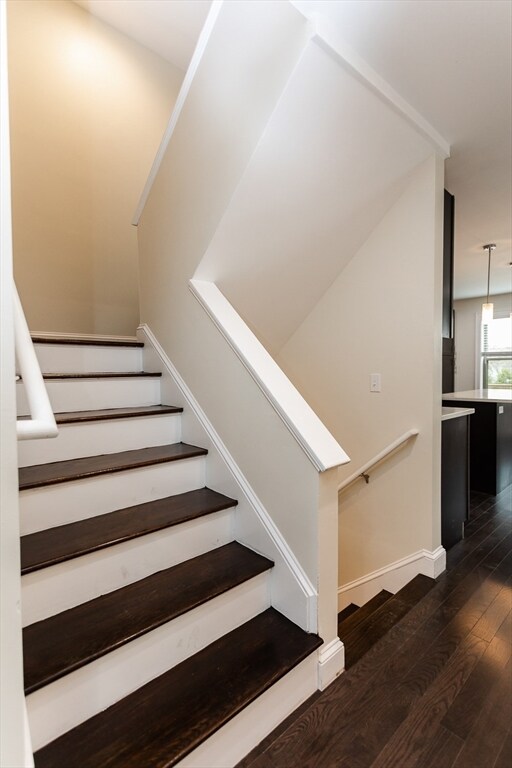 478 Fulton St unit 478, Medford, MA 02155 - photo 4