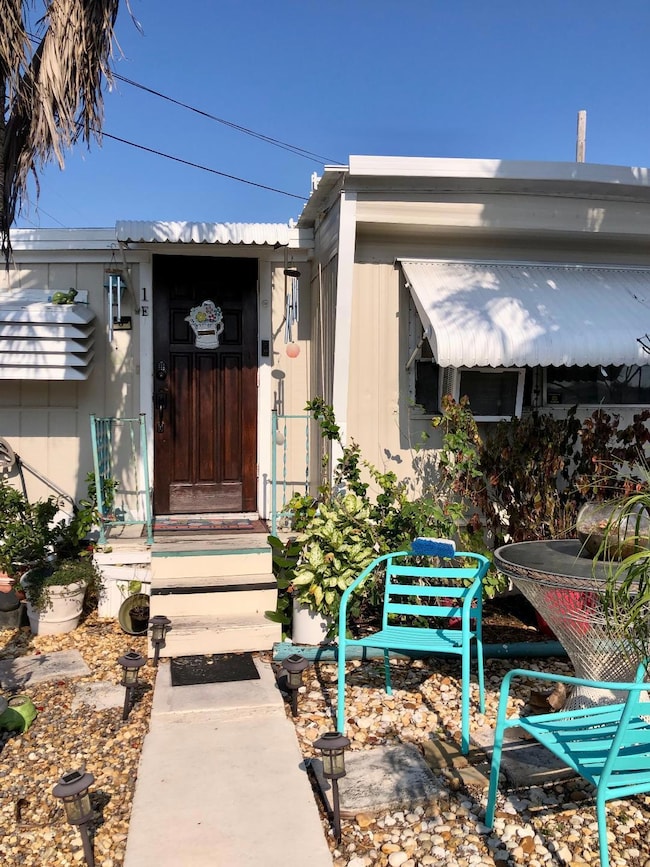 Front door (2)
