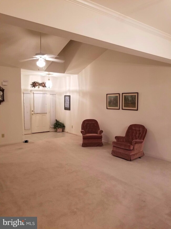 11302 Lynchburg Dr, Fredericksburg, VA 22407 - photo 7