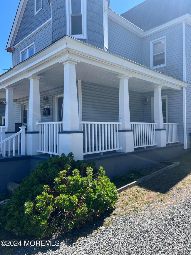 130 W Main St, Tuckerton, NJ 08087 - photo 2