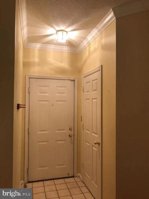 14314 Climbing Rose Way unit 201, Centreville, VA 20121 - photo 2