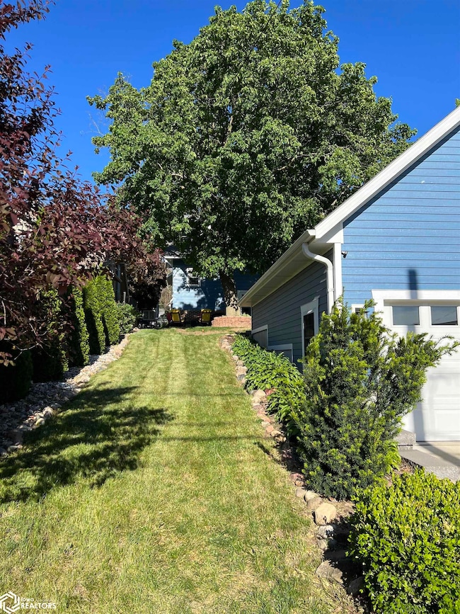 415 1st Ave, Audubon, IA 50025 - photo 2