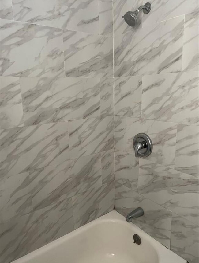 4210 Tampico St, Houston, TX 77016 - photo 6