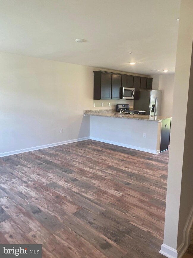 1204 Apollo Dr, Frederick, MD 21702 - photo 3