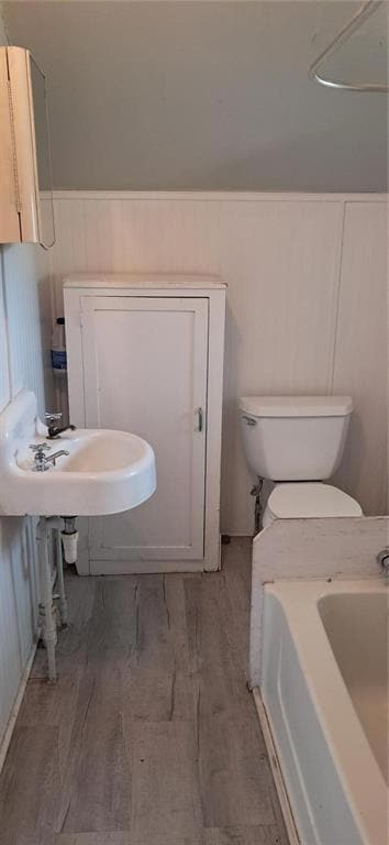 706 N 12th St unit 1/2, Saint Joseph, MO 64501 - photo 5