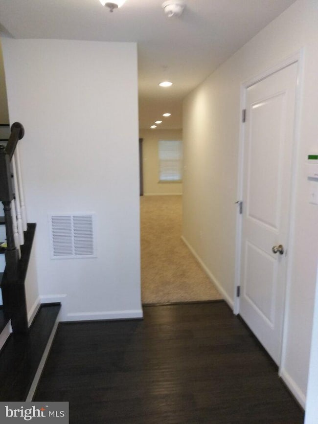 7627 Hamilton Crossing, Hanover, MD 21076 - photo 3