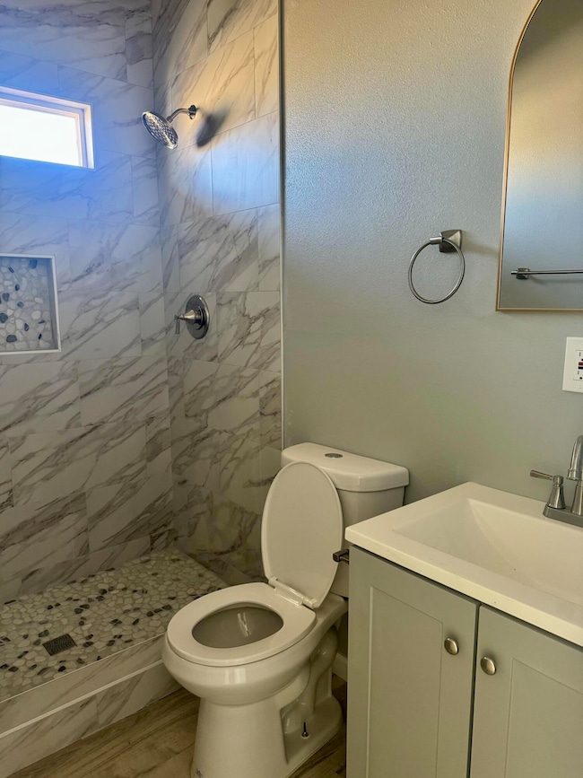 2405 Monterey Ave unit 2, Thermal, CA 92274 - photo 6