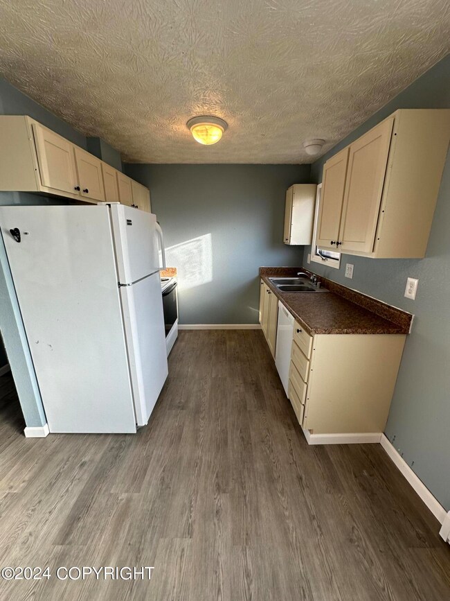 7230 E 21st Ave unit 1, Anchorage, AK 99504 - photo 6