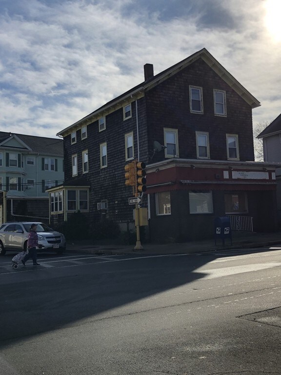 1818 S Main St, Fall River, MA 02724 - photo 2