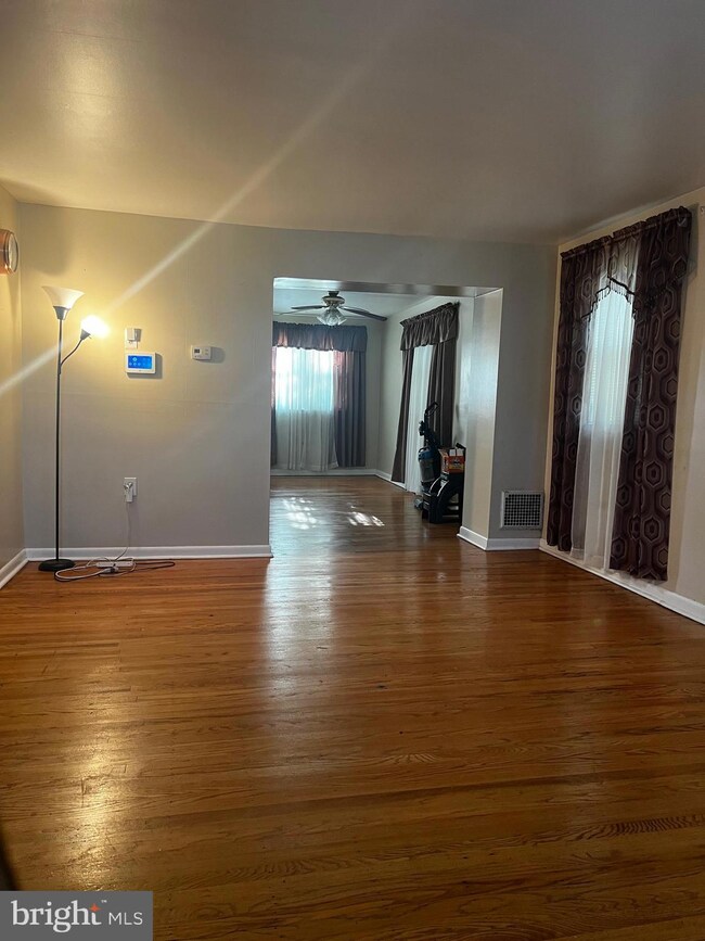 232 Bungalow Ave, Wilmington, DE 19805 - photo 2