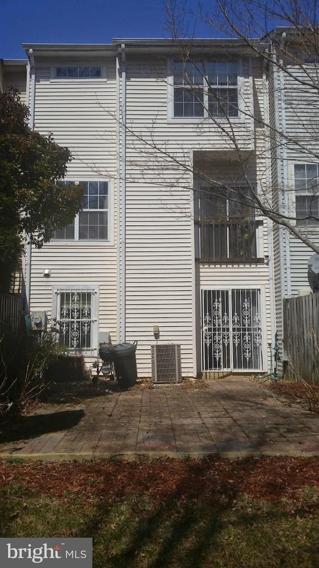 1727 Stourbridge Ct, Bowie, MD 20721 - photo 2