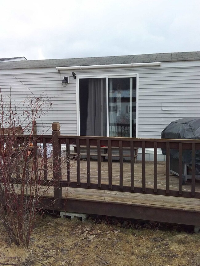 26 Preston Ln, Colebrook, NH 03576 - photo 3