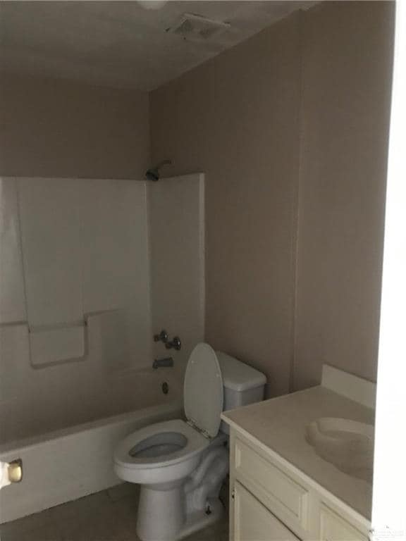 1000 W Caffery Ave unit A4, Pharr, TX 78577 - photo 4