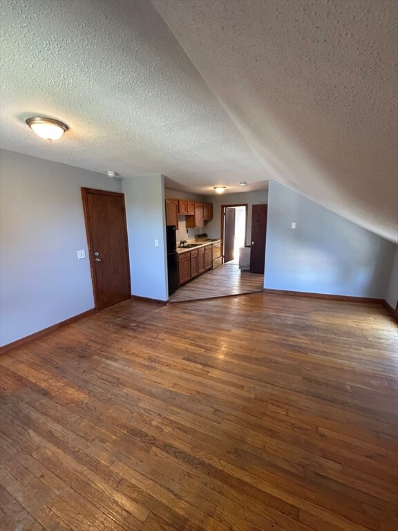 913 Rodman St unit 3S, Fall River, MA 02721 - photo 4