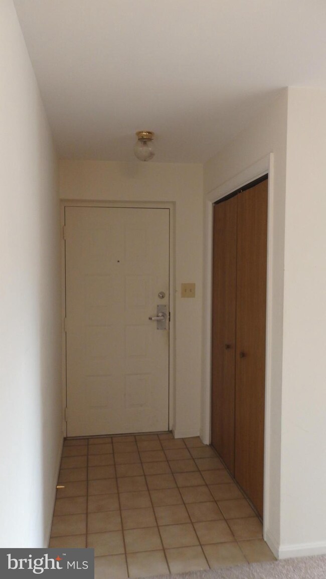 500 Chapel Ct, Walkersville, MD 21793 - photo 2