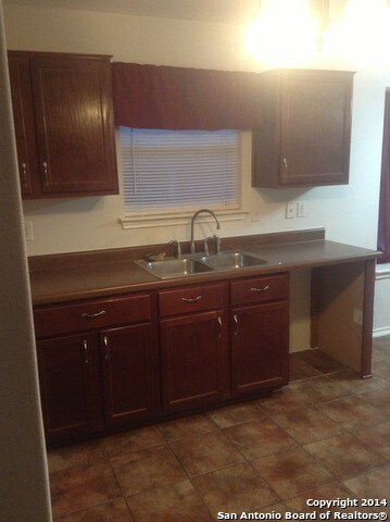 10803 Arabian Sands, San Antonio, TX 78254 - photo 5