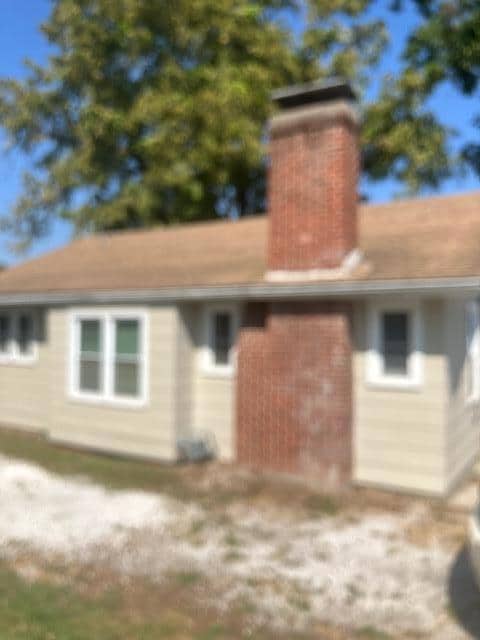 1211 4th St, Boonville, MO 65233 - photo 4