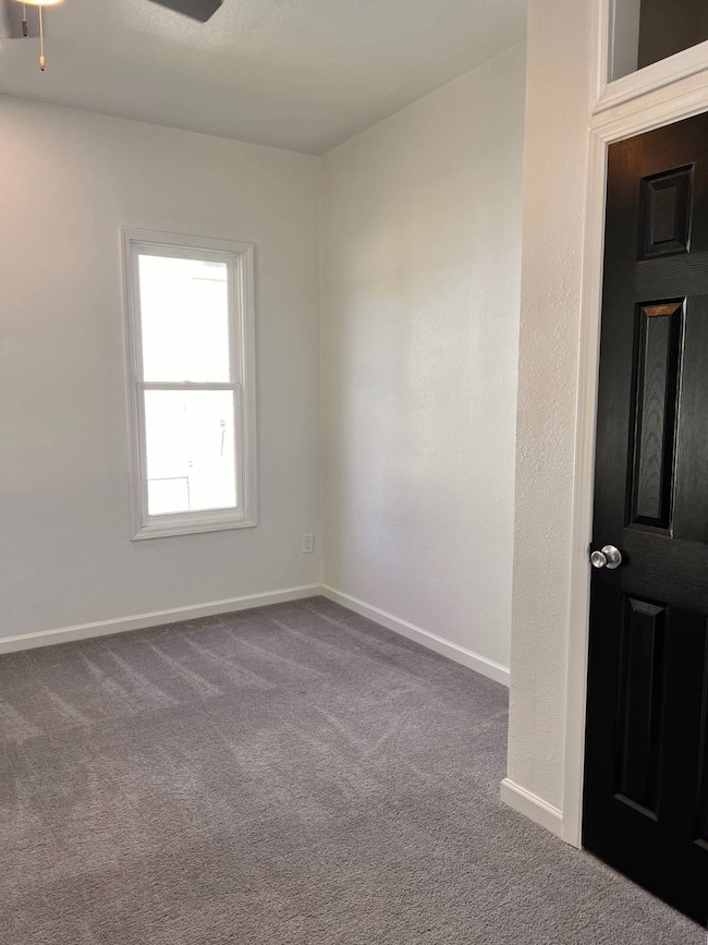 621 Emerson Ave, Alliance, NE 69301 - photo 3