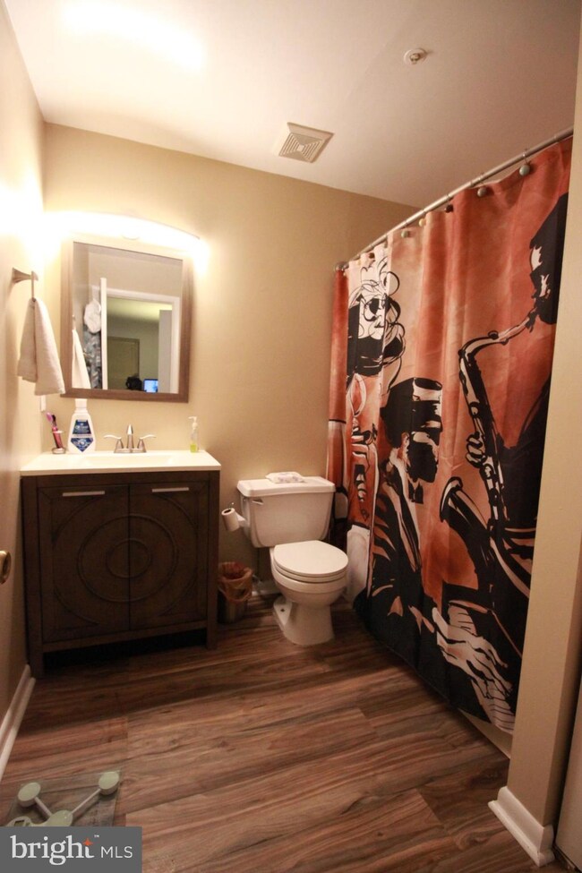 8929 Rusland Ct, Fort Washington, MD 20744 - photo 6