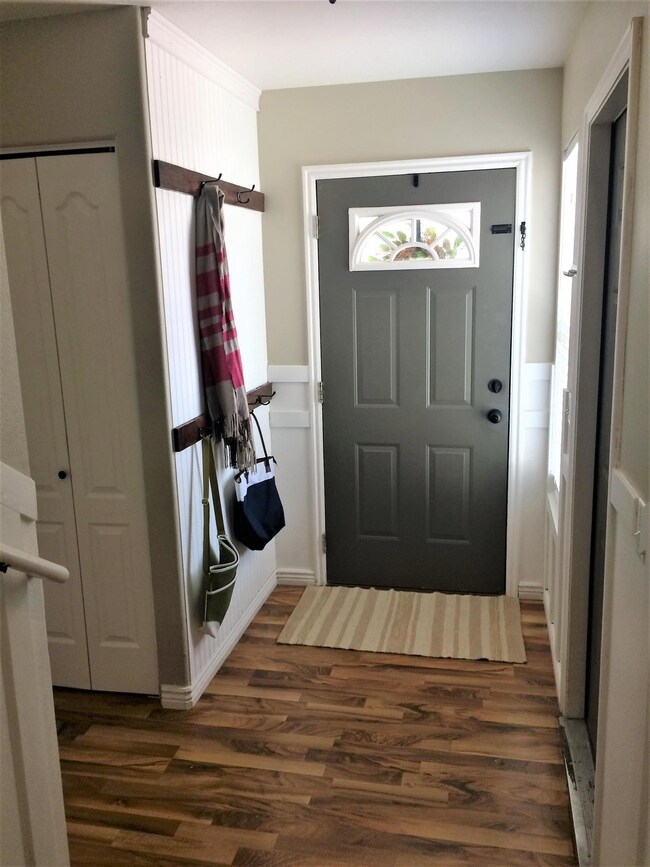 334 S 400 E unit 10, Cedar City, UT 84720 - photo 3