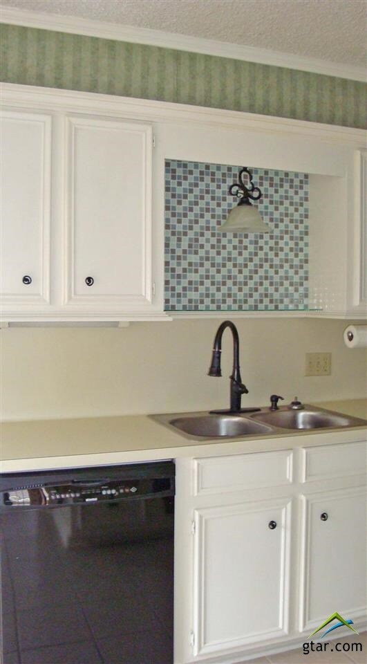 502 Commons Dr, Tyler, TX 75701 - photo 4