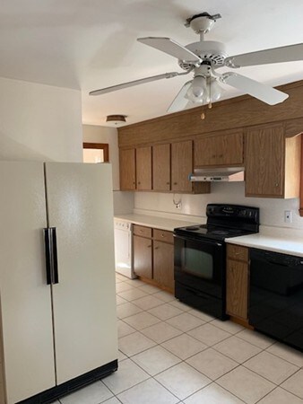 70 Gilbert Rd, Belmont, MA 02478 - photo 5