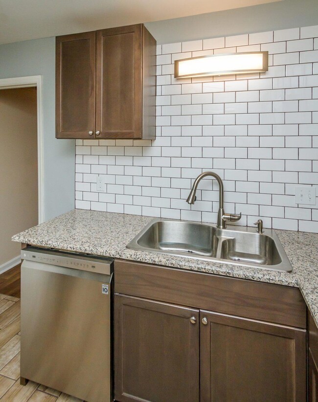 2904 Arrowhead Dr, Augusta, GA 30909 - photo 6