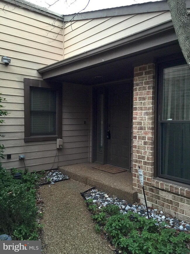 5215 Strathmore Ave, Kensington, MD 20895 - photo 2