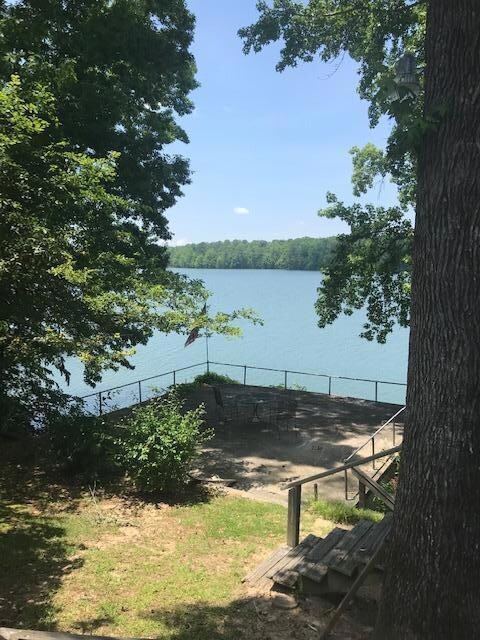 Pine View Circle Top of Boathouse