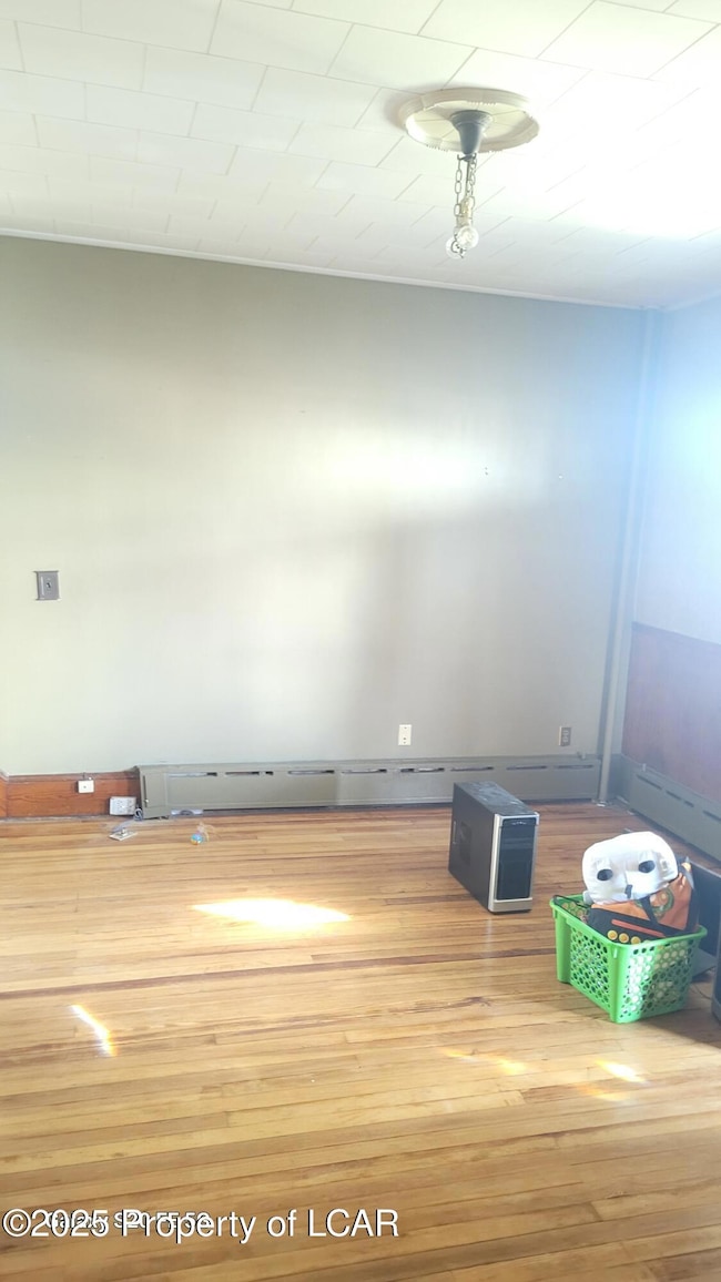 339 E Broad St, Nanticoke, PA 18634 - photo 4